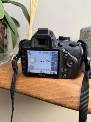 Cámara Nikon D3200 + Objetivo 18-55mm