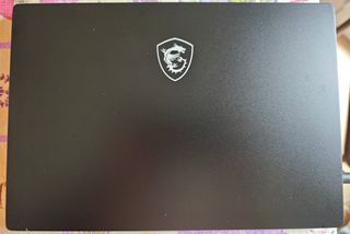 Portátil MSI Intel i7/16GB/512GB como nuevo