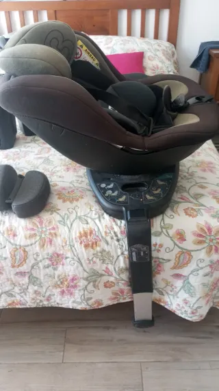Silla de coche giratoria para bebé