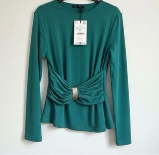 Top Zara manga larga talla S con etiqueta