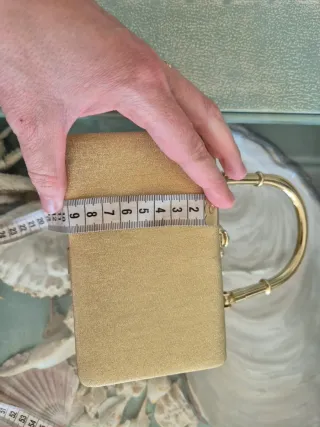 Bolso de fiesta dorado