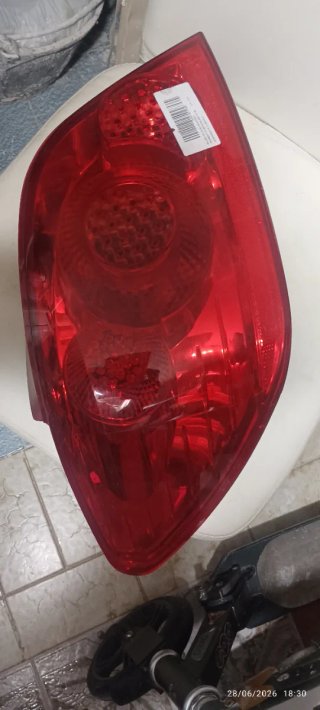 Piloto Trasero Izq Peugeot 307 2007