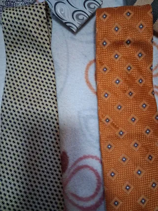 Lote 7 Corbatas de Marca nuebas y de coleccion nue