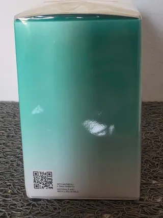 Versace Crystal Emerald Eau De Parfum 90ml.