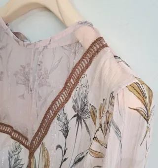 Abito Rinascimento floreale