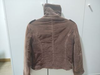 Cazadora de invierno marrón