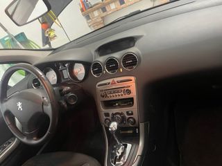 Peugeot 308  2008