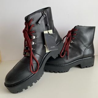 Botas Zara Piel Cordones Rojos