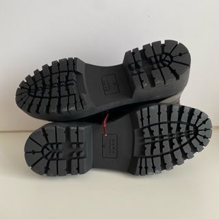 Botas Zara Piel Cordones Rojos