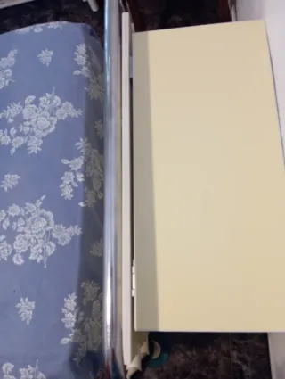 Cama articulada metálica