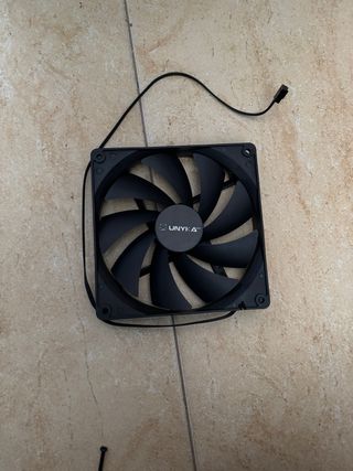 Ventilador UNYKA 12V 3 Pines 1000 RPM