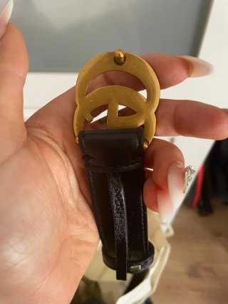Cintura Gucci Nera con Fibbia GG Dorata