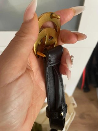 Cintura Gucci Nera con Fibbia GG Dorata