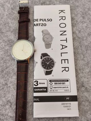 Relógio Clássico Minimalista