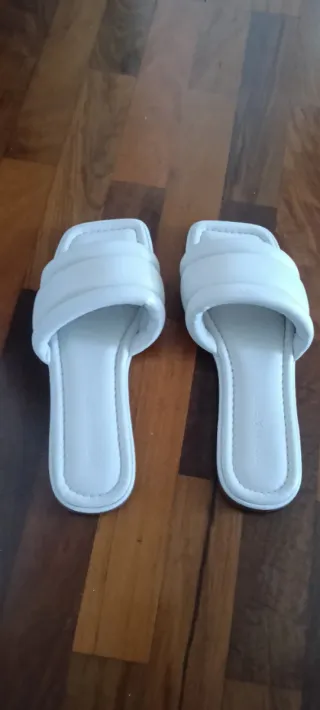 Sandalias blancas talla 36