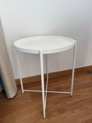 Mesita auxiliar redonda blanca