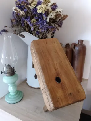 Banco de madera rústico