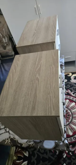 Par Mesitas Noche Beige y Blanco