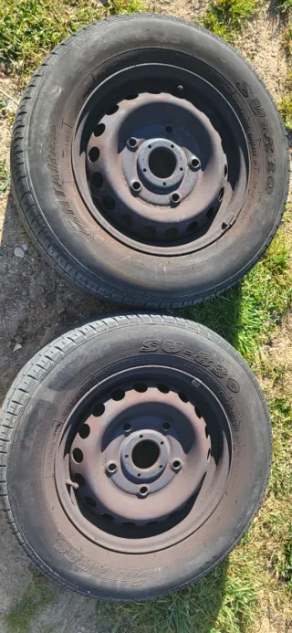 Llantas Ford Transit Custom 215/65R15C