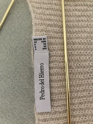 Chaleco de punto Pedro del Hierro beige