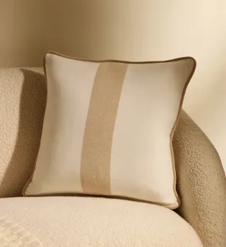 Juego 2 Cojines Beige y Blanco
