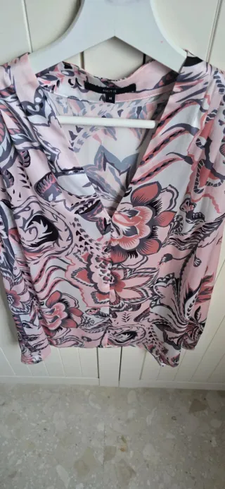 Blusa "Amitie" Estampado Paisley Talla M