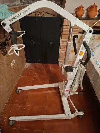 Grúa SUNLIFT 130 E Sunrise Medical