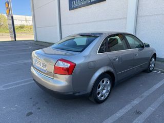 Audi A4 2004 2.0 Gasolina 211.000km