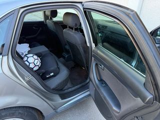 Audi A4 2004 2.0 Gasolina 211.000km