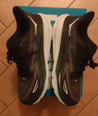 Hoka Clifton 9 Scarpe Uomo Nero/Grigio