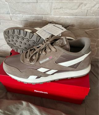 Zapatillas Reebok en Gris T.37 con etiqueta