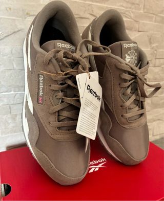 Zapatillas Reebok en Gris T.37 con etiqueta