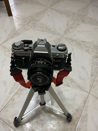 Canon AE-1 + Obiettivo 50mm f/1.8 Kit Completo