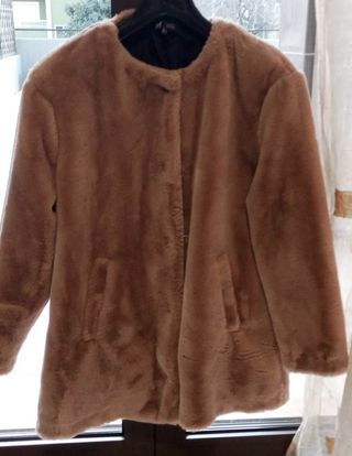 Cappotto pelliccia sintetica Zara collo rotondo
