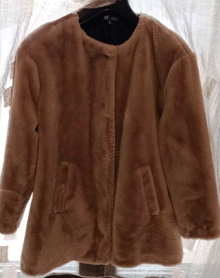 Cappotto pelliccia sintetica Zara collo rotondo