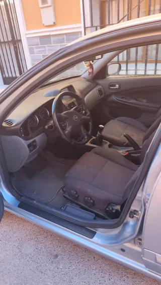 Nissan Almera 2006