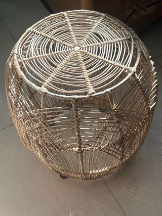 Mesa auxiliar mimbre ratán