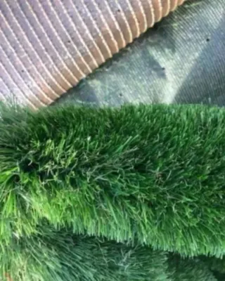 Césped artificial a 7€ m2