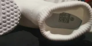 Zapatillas Estilo Calcetín Niña