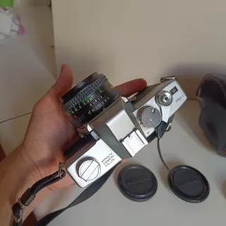 Minolta SRT101 + Obiettivo MD Rokkor 50mm f/1.7