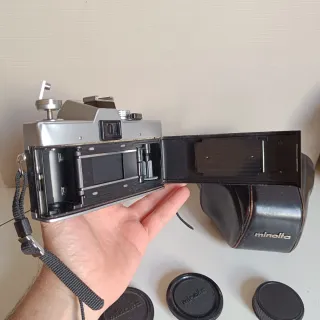 Minolta SRT101 + Obiettivo MD Rokkor 50mm f/1.7