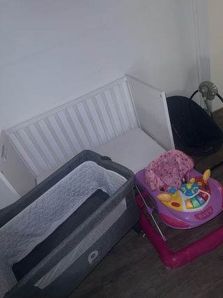 Culla per bambini bianca IKEA con materasso