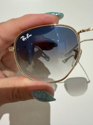 Gafas de sol Ray-Ban azules y marrones