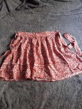 Falda d zara y faldapantalon d pull&bear