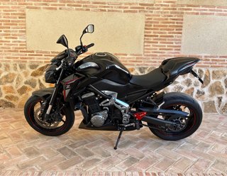 Kawasaki Z900 Carnet A2 / A 2019 Escape Completo
