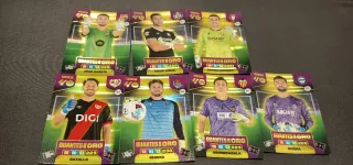 Panini Adrenalyn XL Guantes de Oro 2025/2026