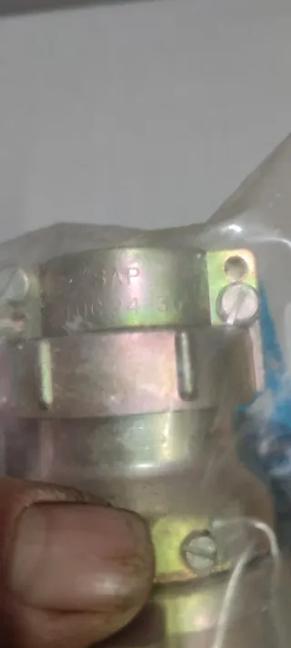 Conector macho 43 pines militar/industrial S.A.P