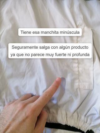 Piumino GUESS unisex + regalo