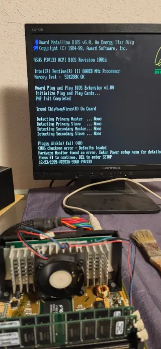 Placa Base antigua ASUS Pentium III