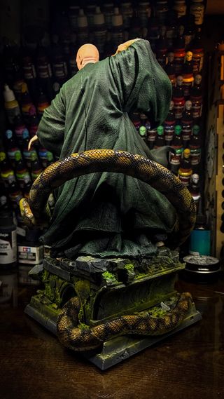 Figura Voldemort Pintada a Mano